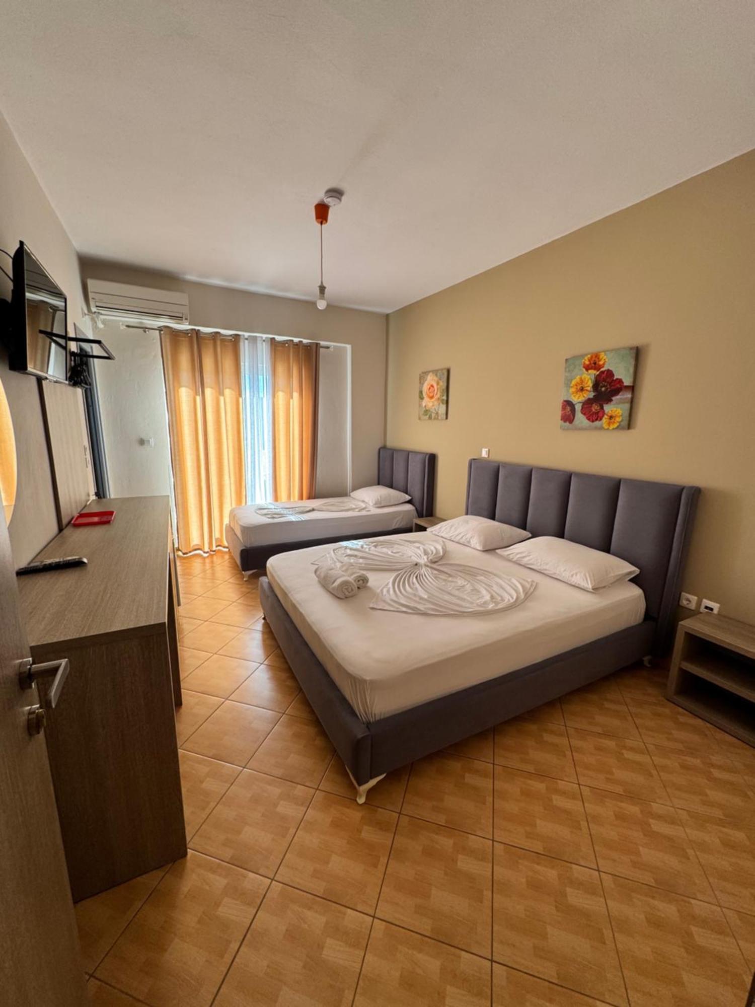 Hotel Driloni Εξαμίλιο Εξωτερικό φωτογραφία
